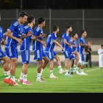 لاعبو منتخب الكويت خلال تدريبات في جدة استعداداً لمباراة السعودية